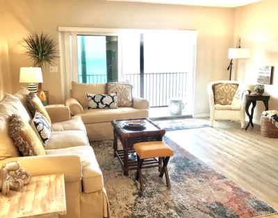 Oceanview, Top Floor Condo on Space Coast